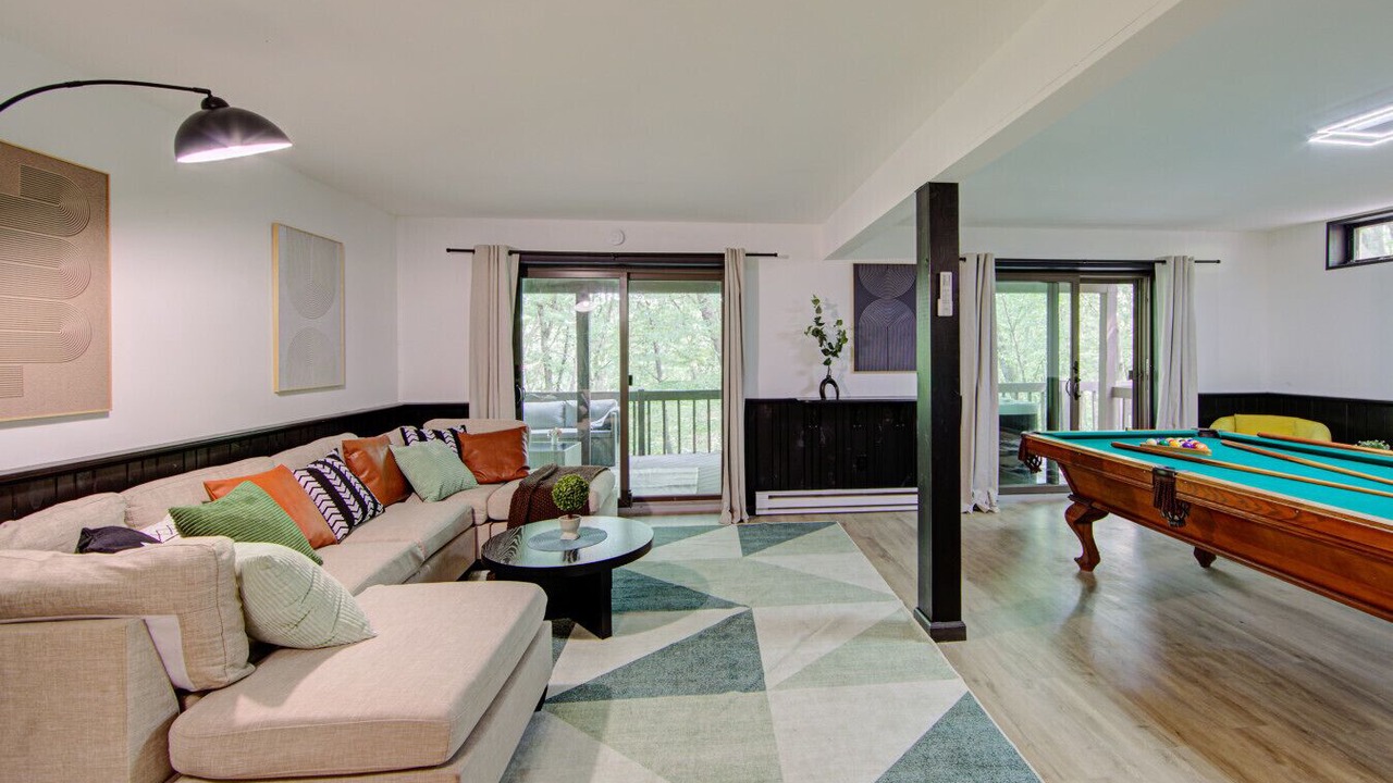 Photo of Livingroom in East Stroudsburg