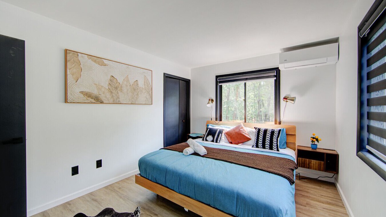 Photo of Bedroom in East Stroudsburg