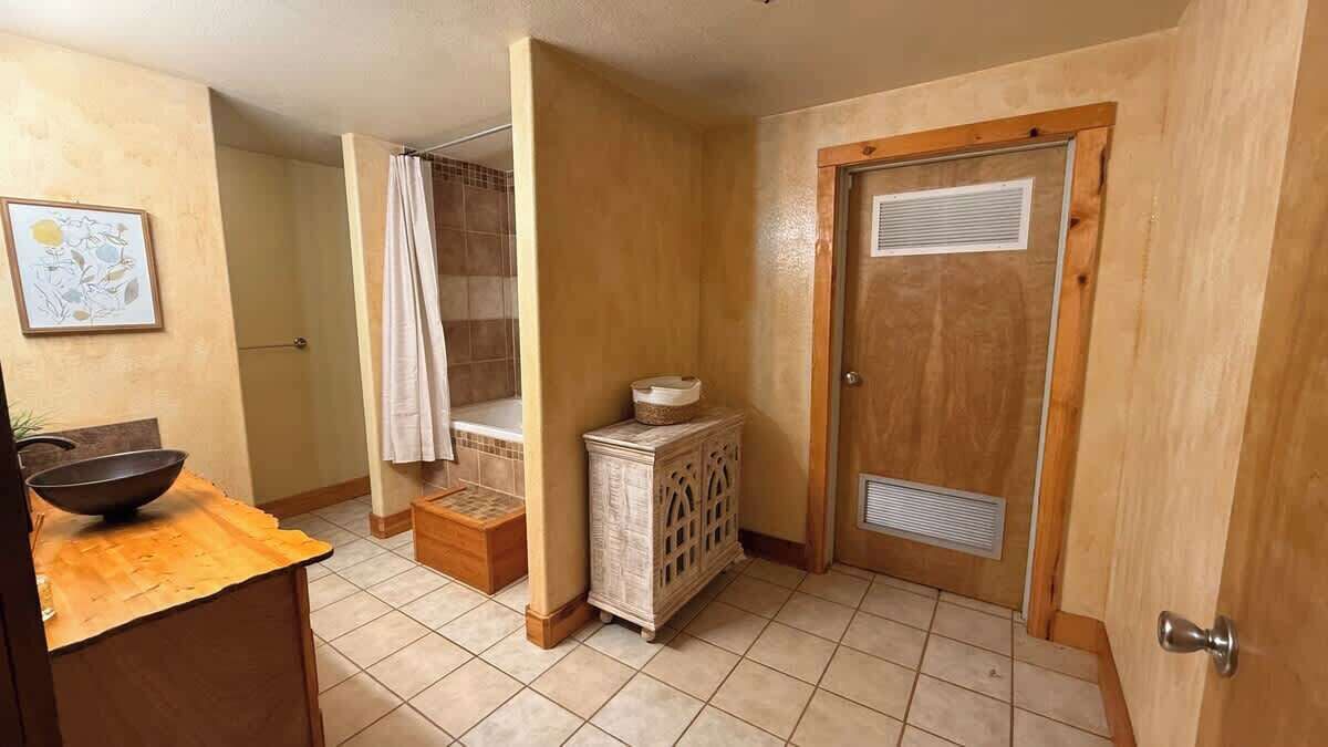 Photo of Bathroom in Burnet