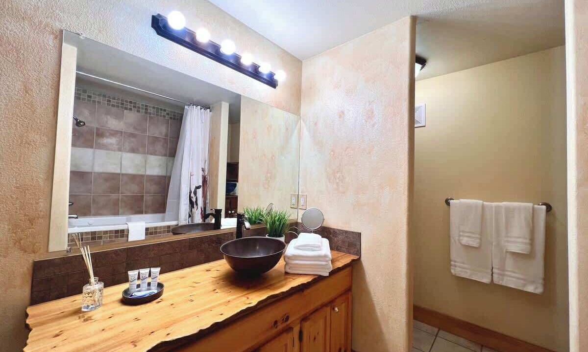 Photo of Bathroom in Burnet