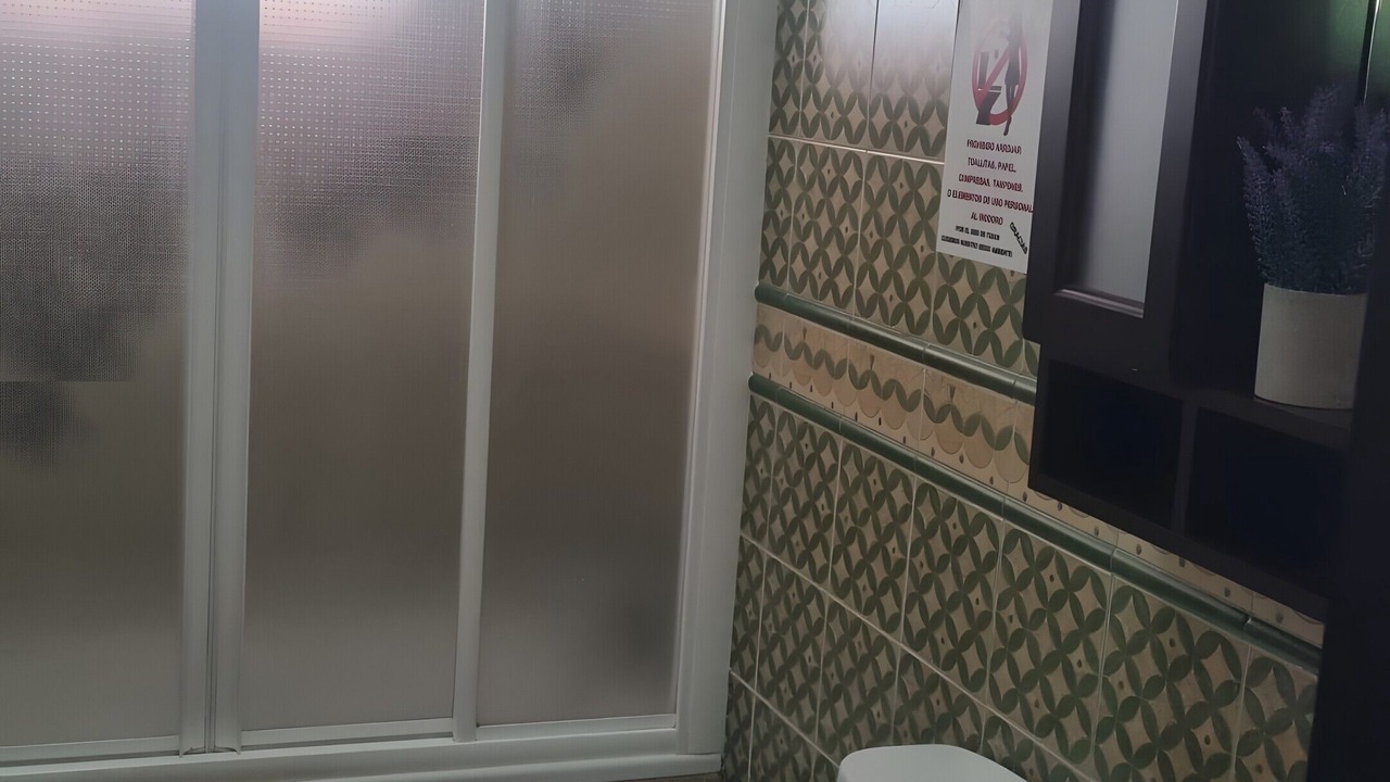 Photo of Bathroom in La Puebla de los Infantes
