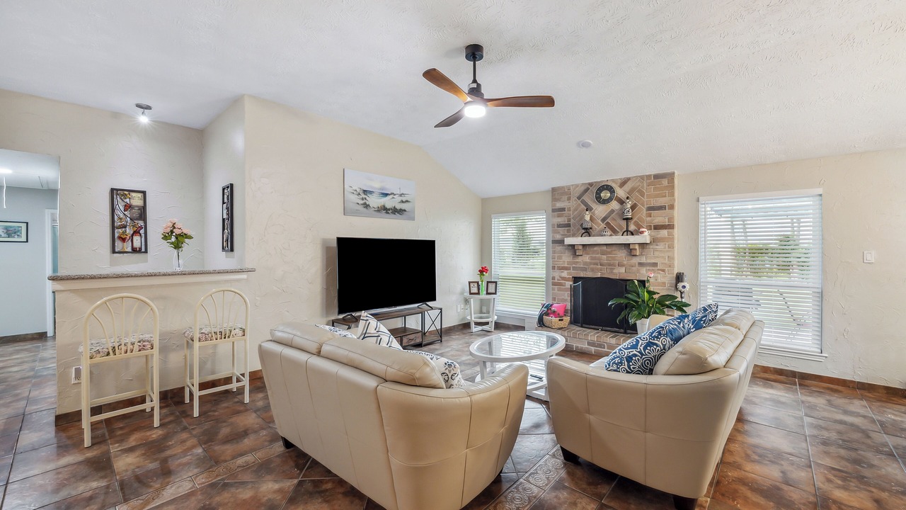 Photo of Livingroom in Southbelt/Ellington