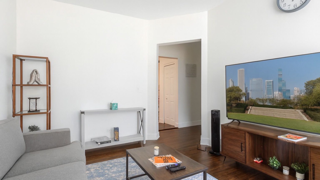 Photo of Livingroom in Albany Park