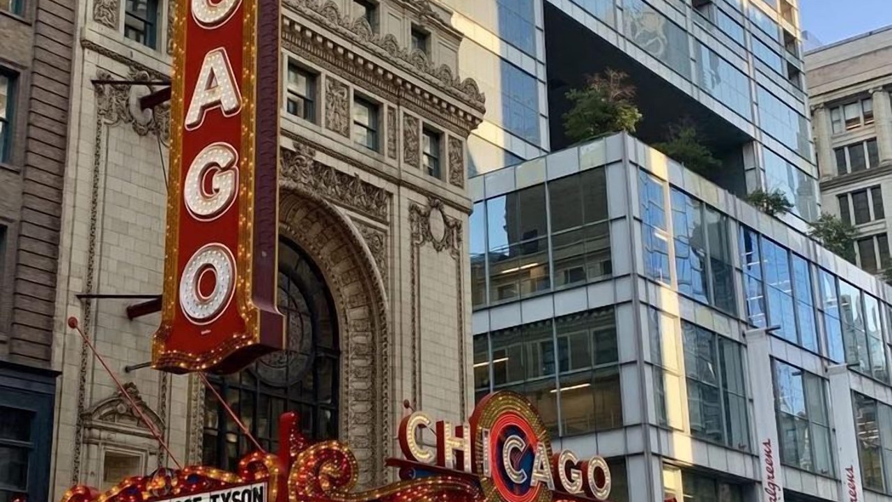 Photo of Others in Albany Park