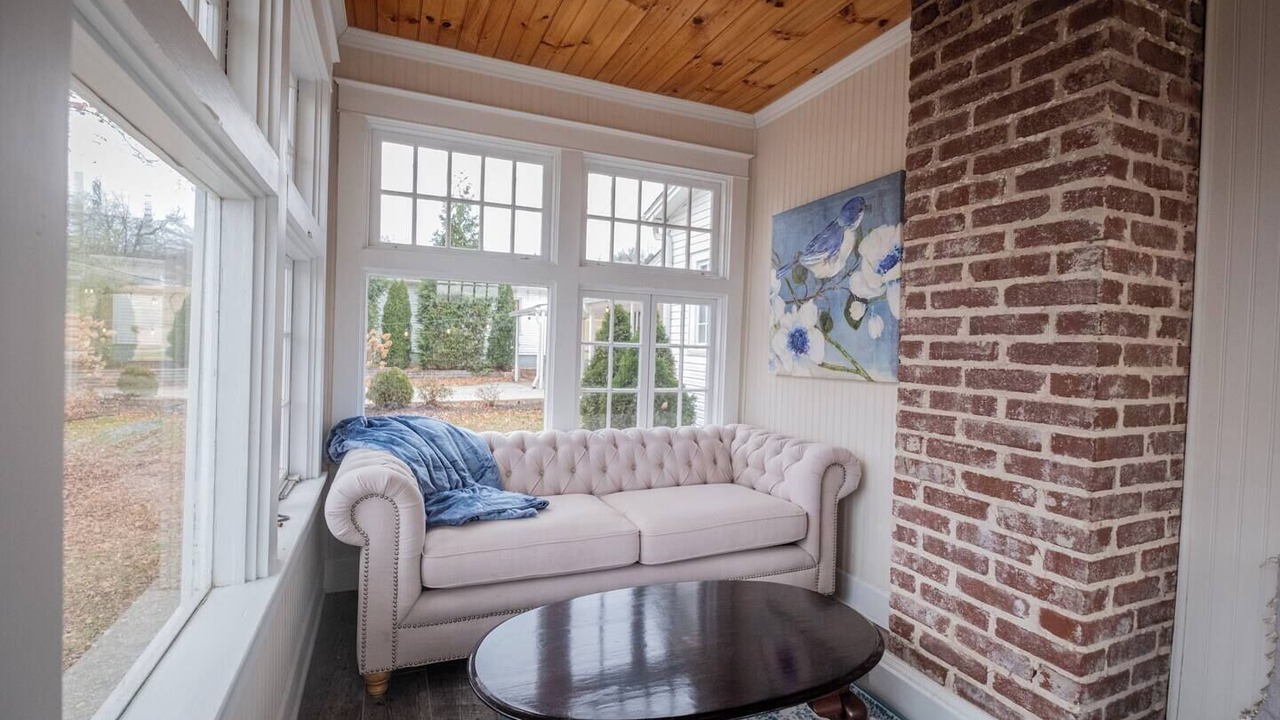 Photo of Livingroom in Clinton