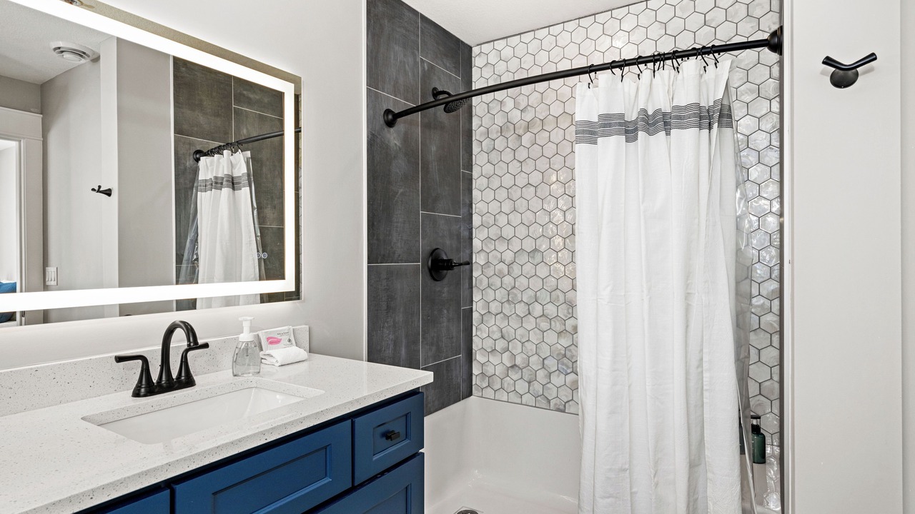 Photo of Bathroom in Park Point