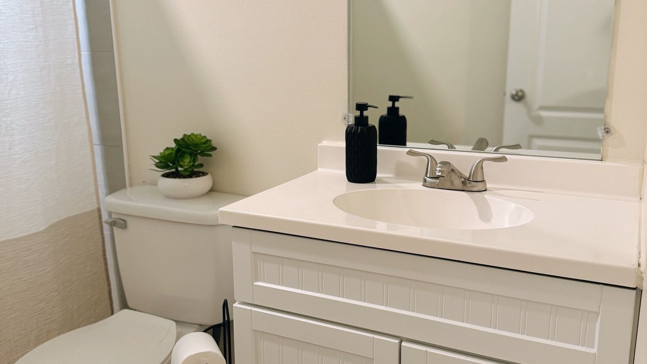 Photo of Bathroom in Bonanza