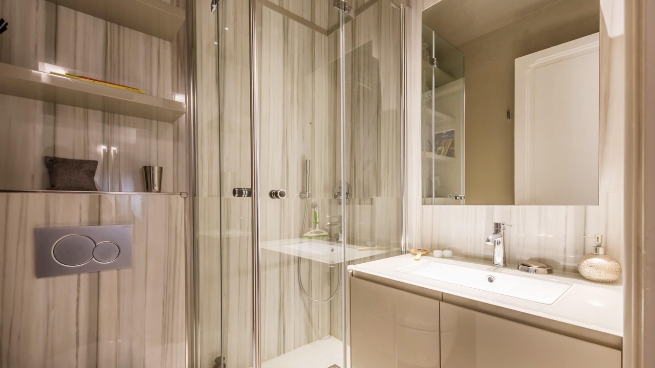 Photo of Bathroom in 6th Arrondissement