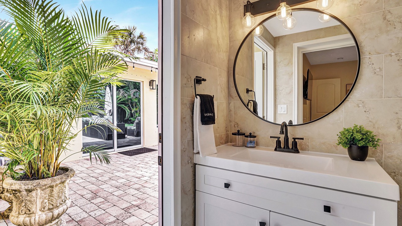 Photo of Bathroom in Parker Ridge