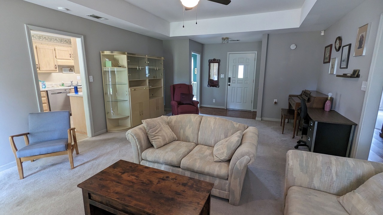Photo of Livingroom in Jackson