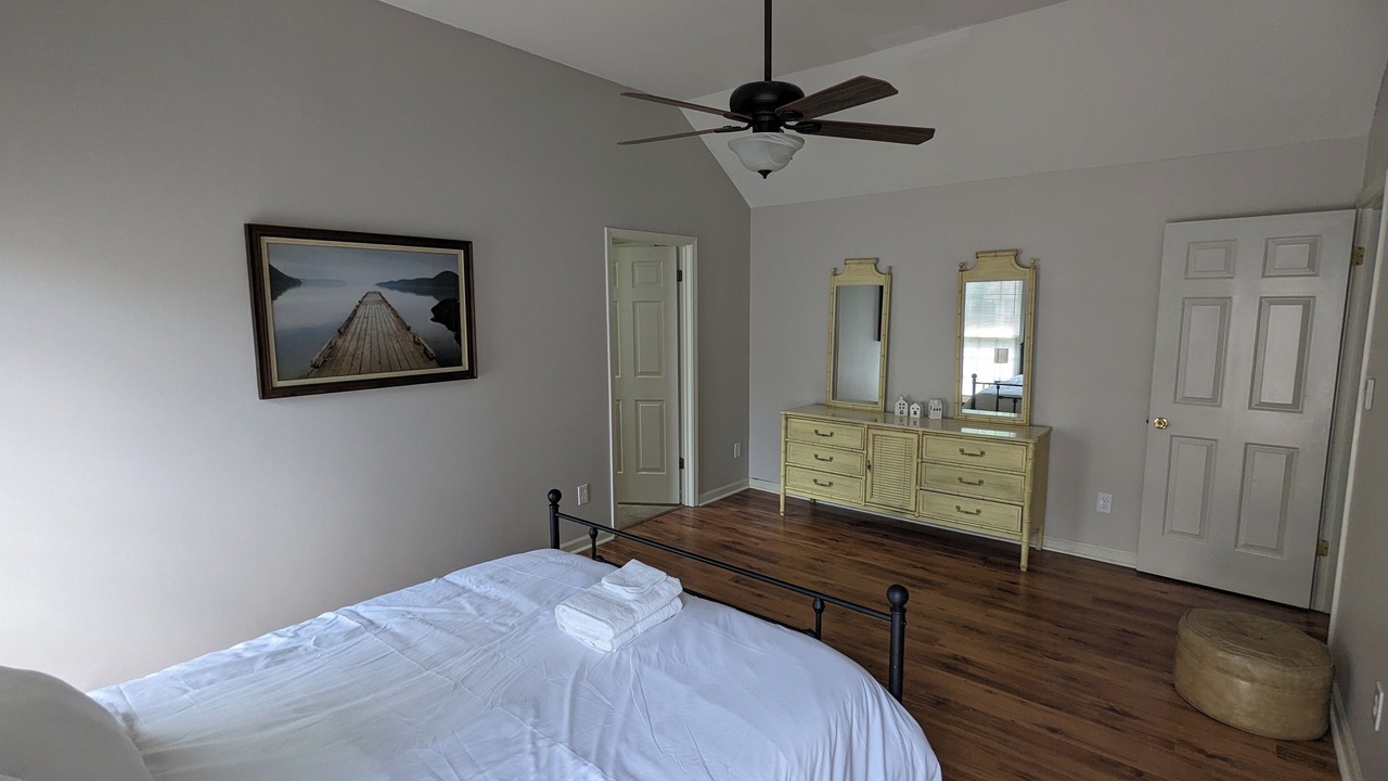 Photo of Bedroom in Jackson