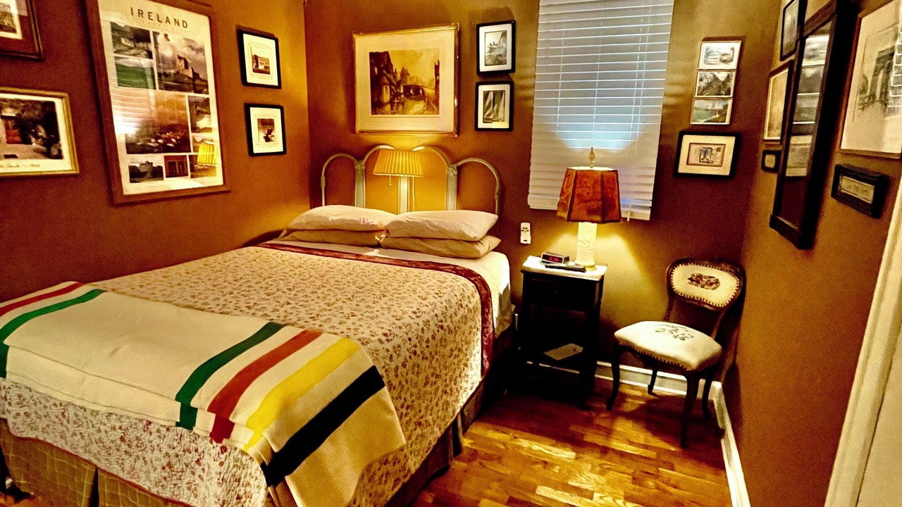Photo of Bedroom in Menasha