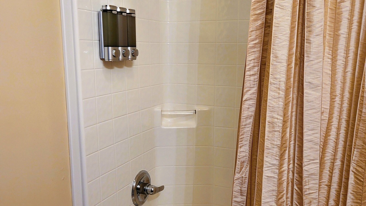 Photo of Bathroom in Marion