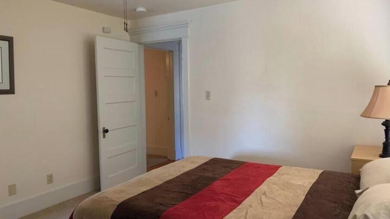 Photo of Bedroom in Cushing