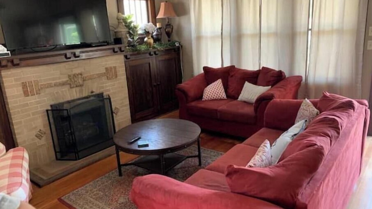 Photo of Livingroom in Cushing
