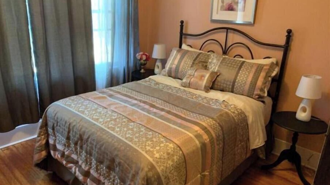 Photo of Bedroom in Cushing