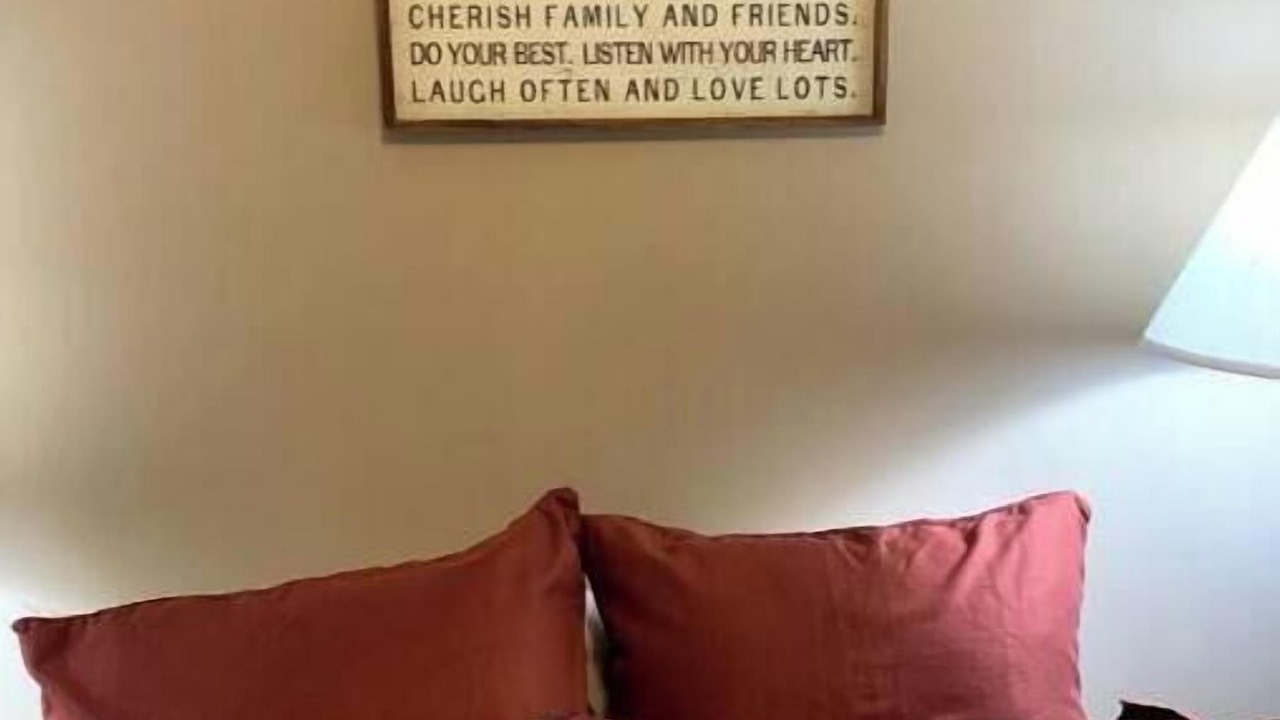 Photo of Bedroom in Cushing