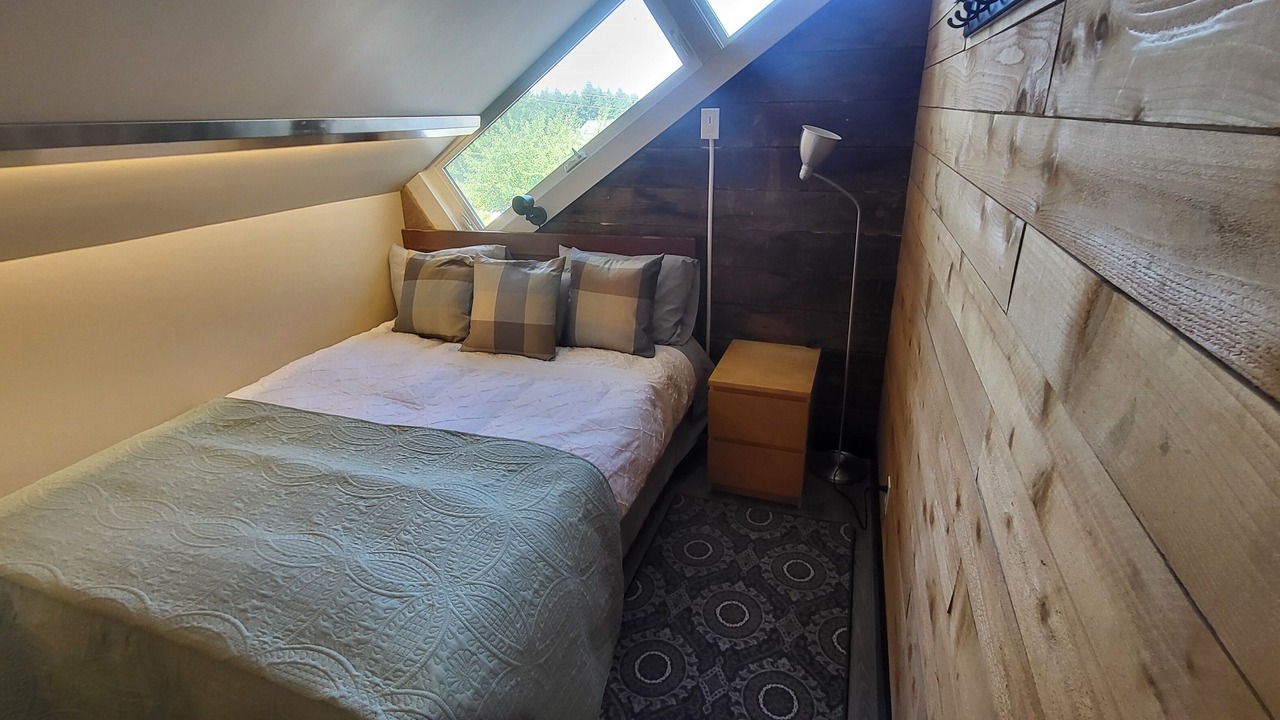 Photo of Bedroom in Bellingham