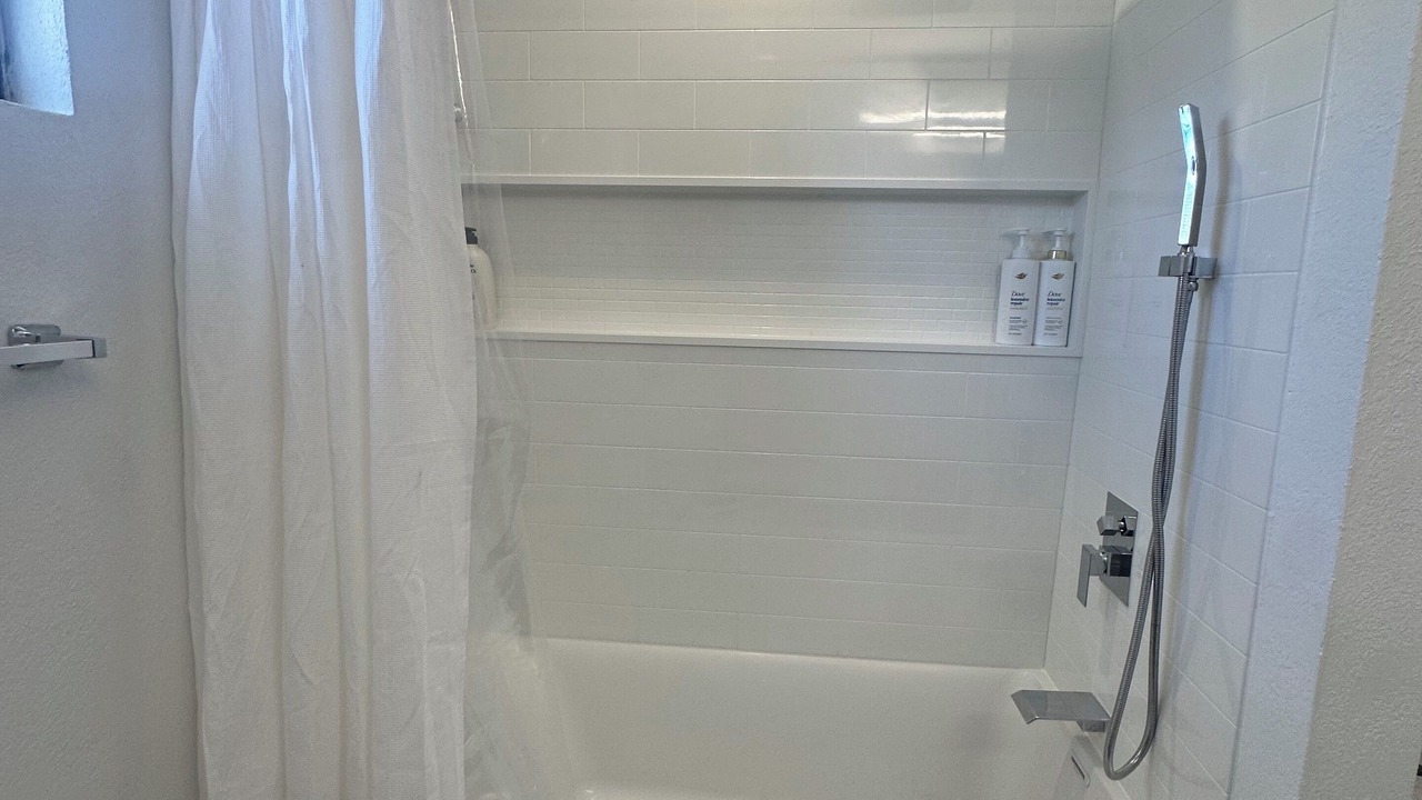 Photo of Bathroom in Parker Lane