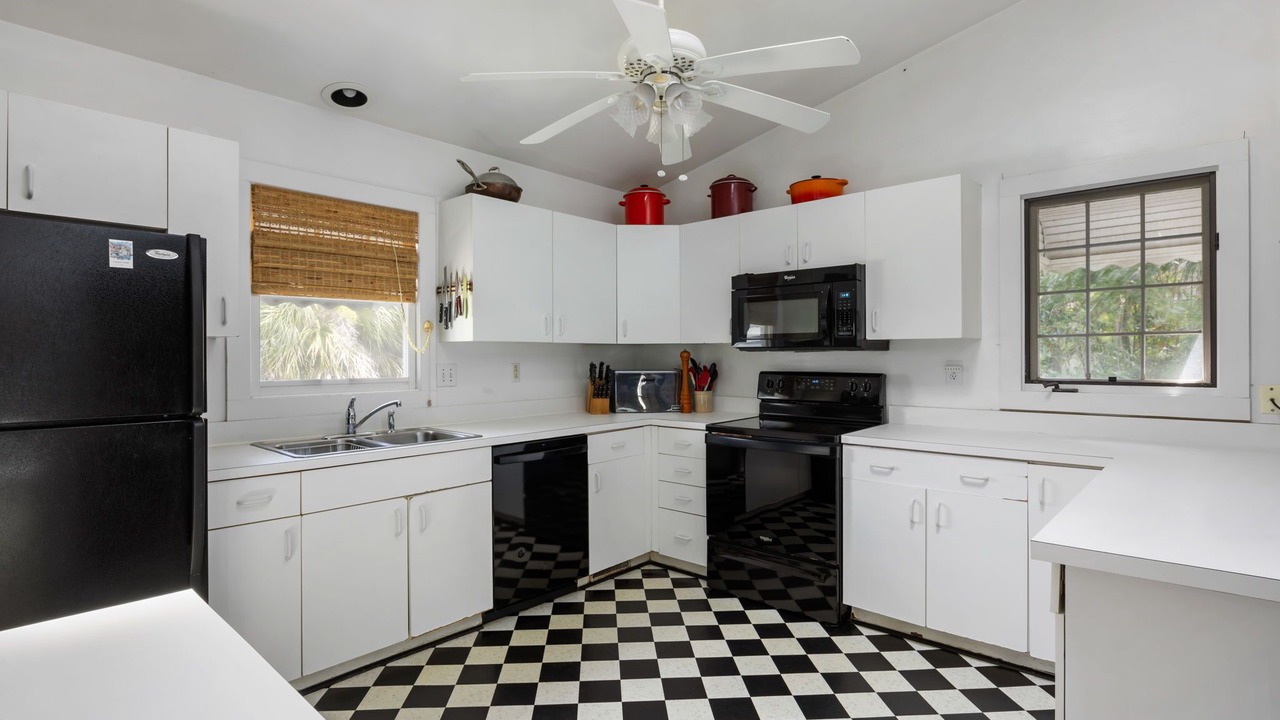 Photo of Kitchen in Sullivan's Island