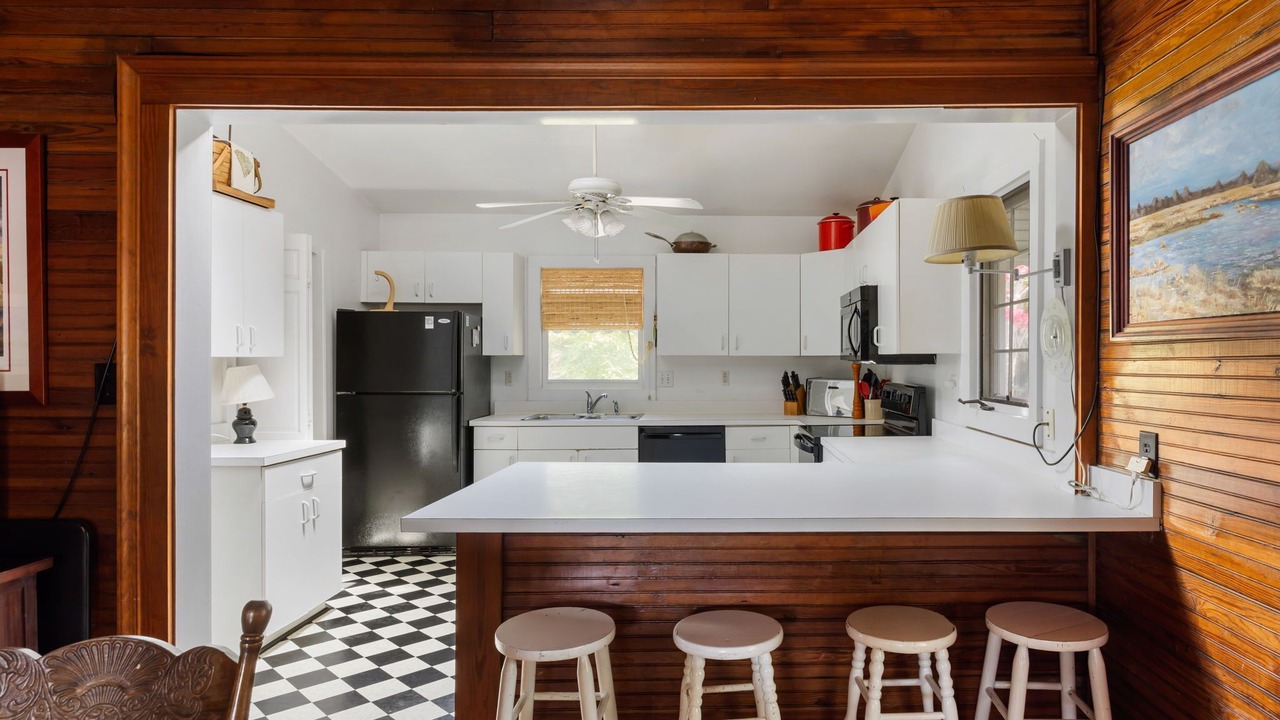 Photo of Kitchen in Sullivan's Island