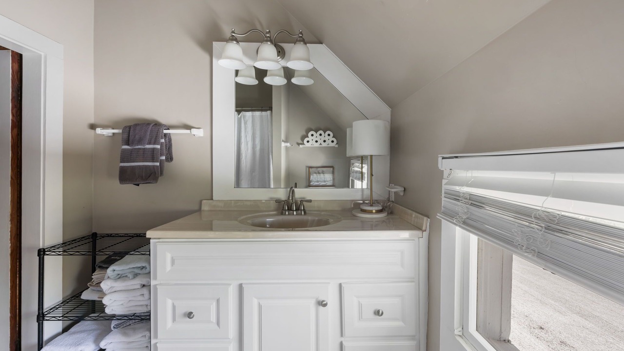 Photo of Bathroom in Sullivan's Island
