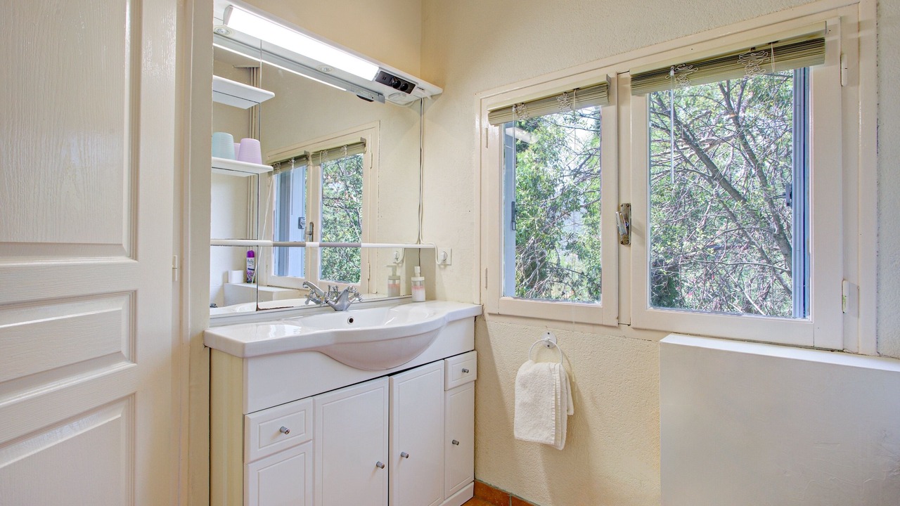 Photo of Bathroom in Catllar