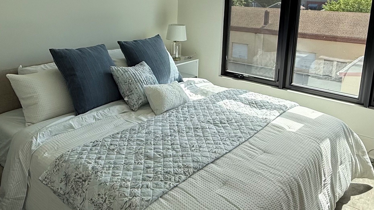 Photo of Bedroom in Riverhead