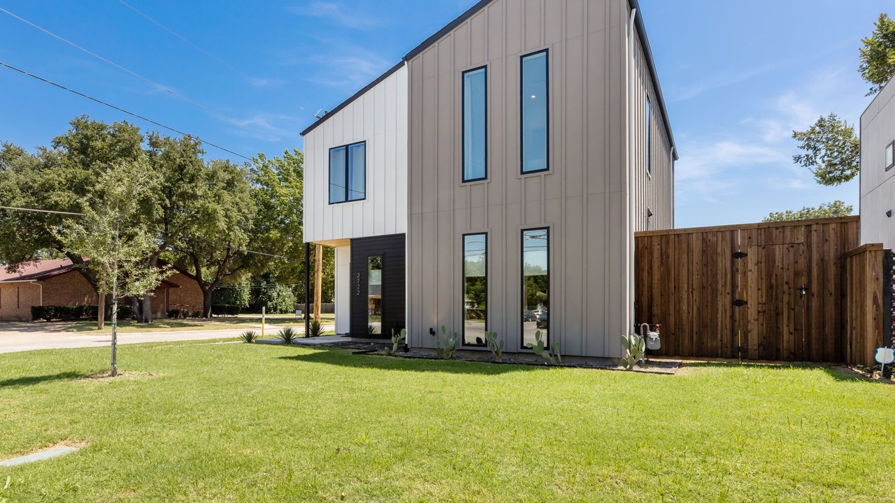 Photo of Outdoor in West Dallas
