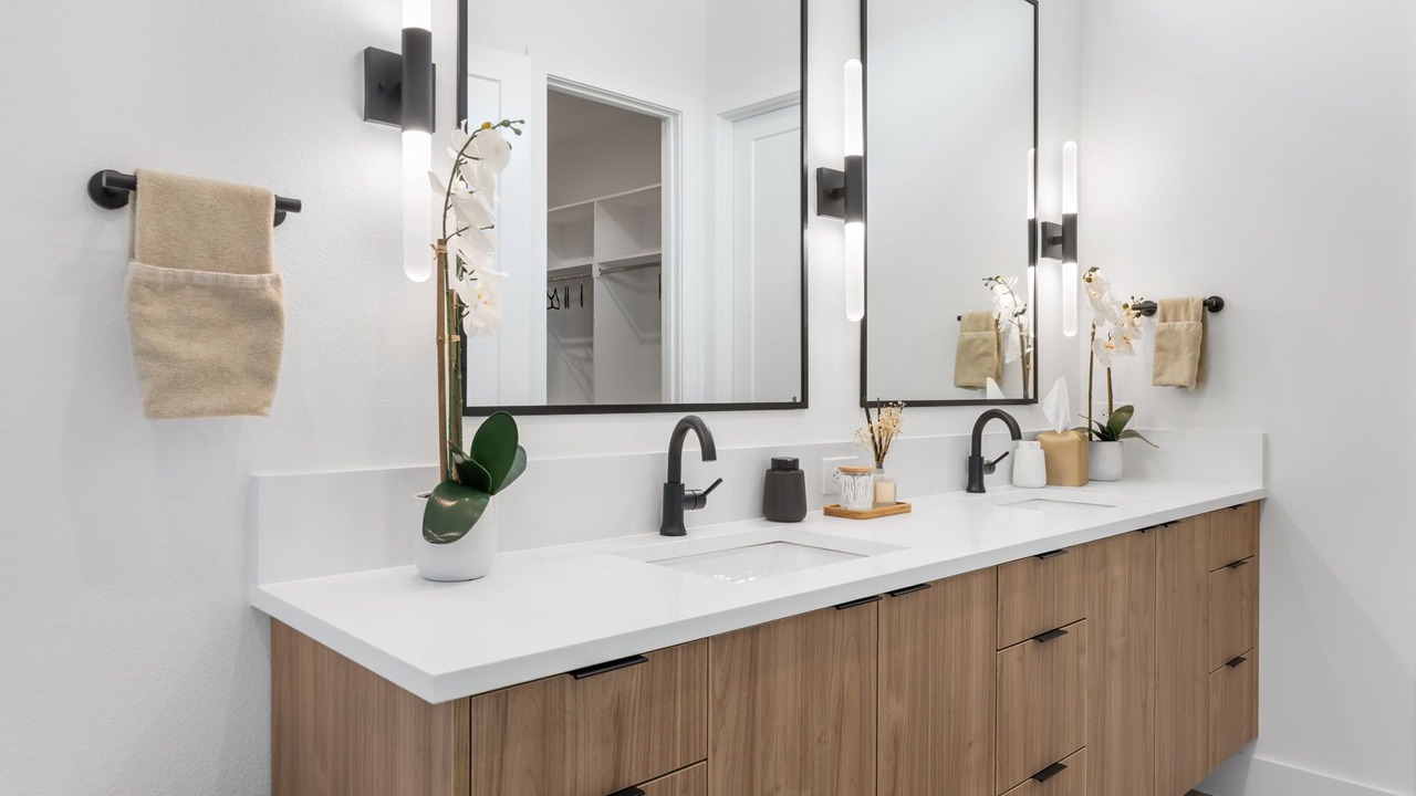 Photo of Bathroom in West Dallas