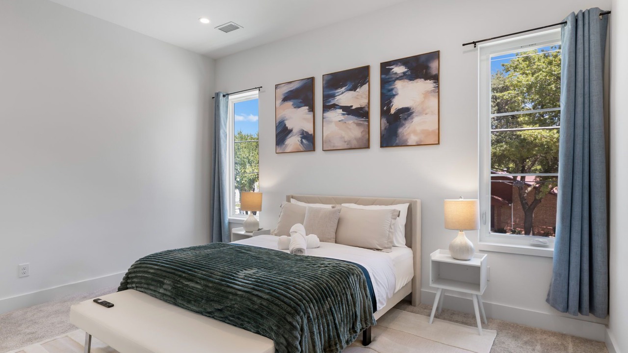 Photo of Bedroom in West Dallas