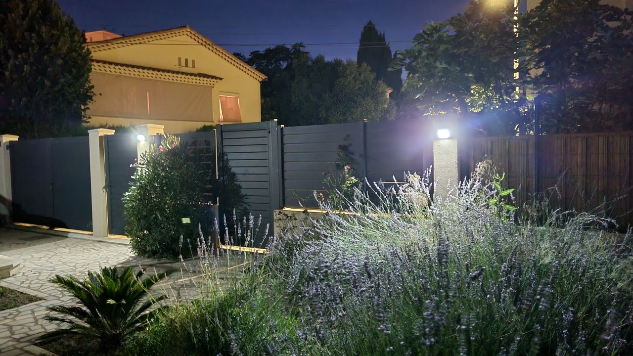 Photo of Outdoor in Costieres