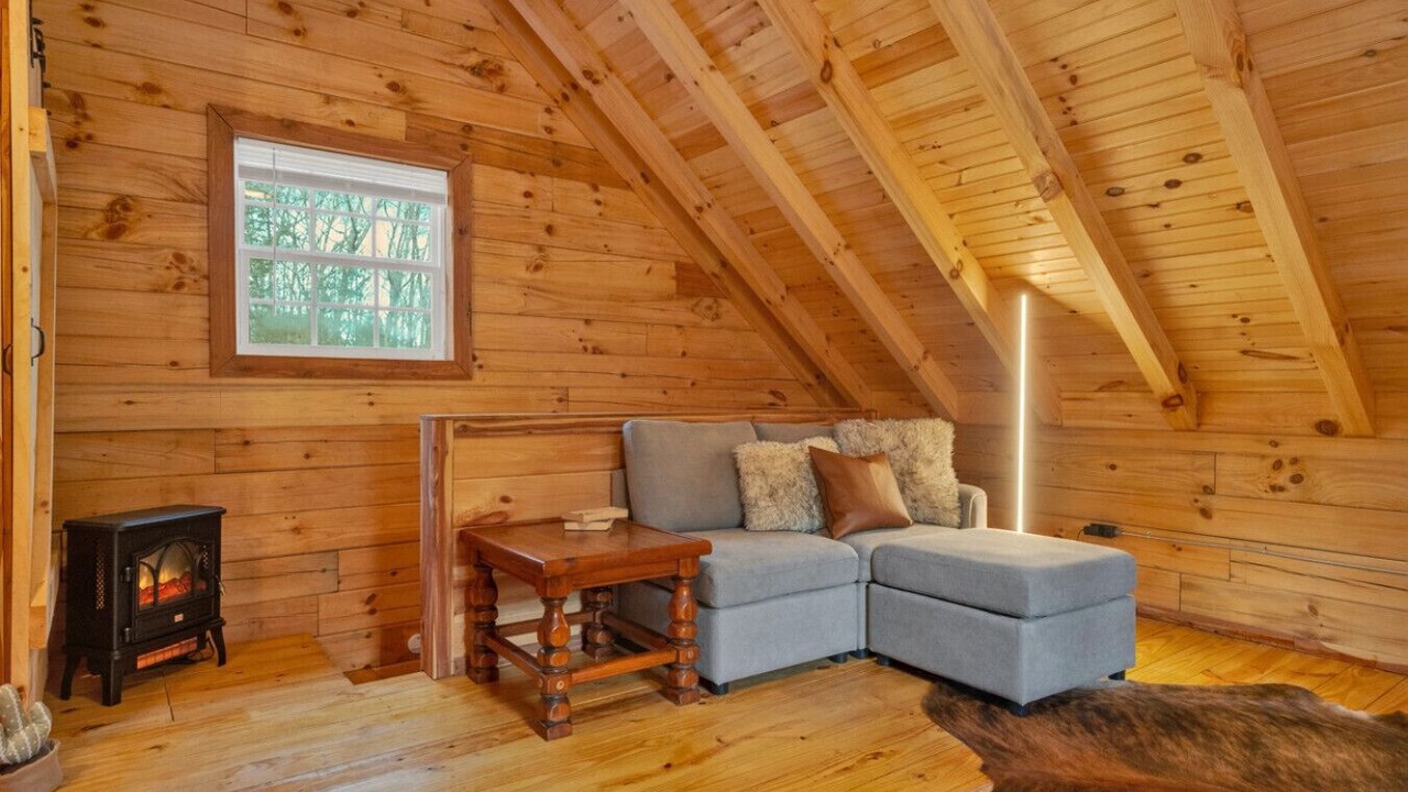 Photo of Livingroom in Jamestown