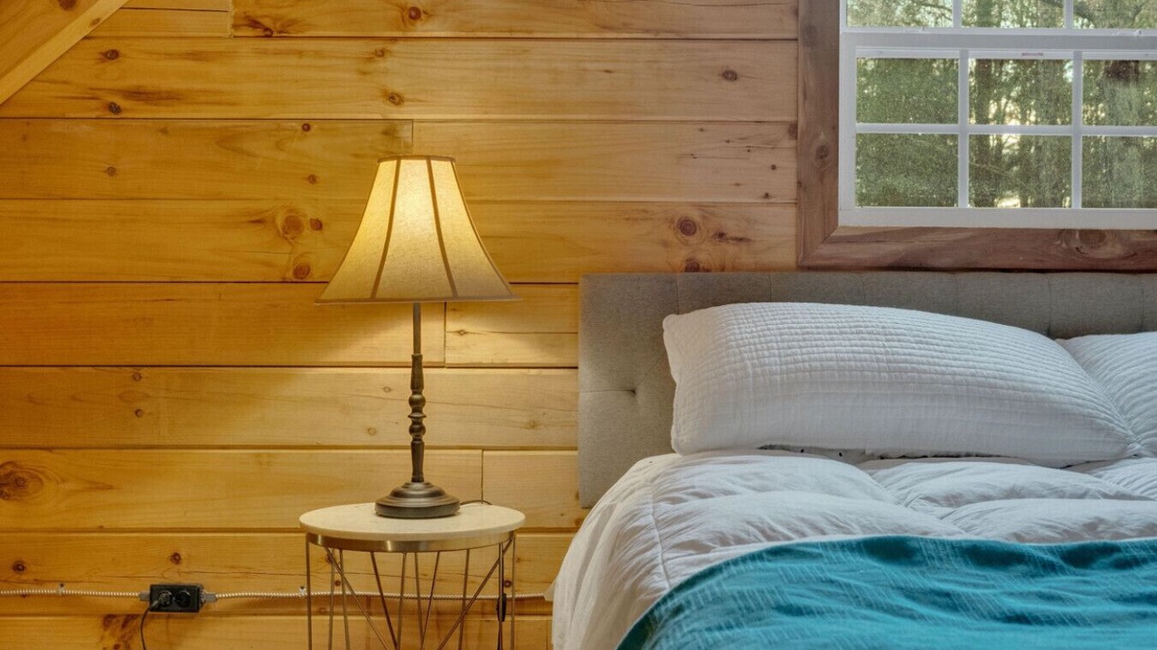 Photo of Bedroom in Jamestown