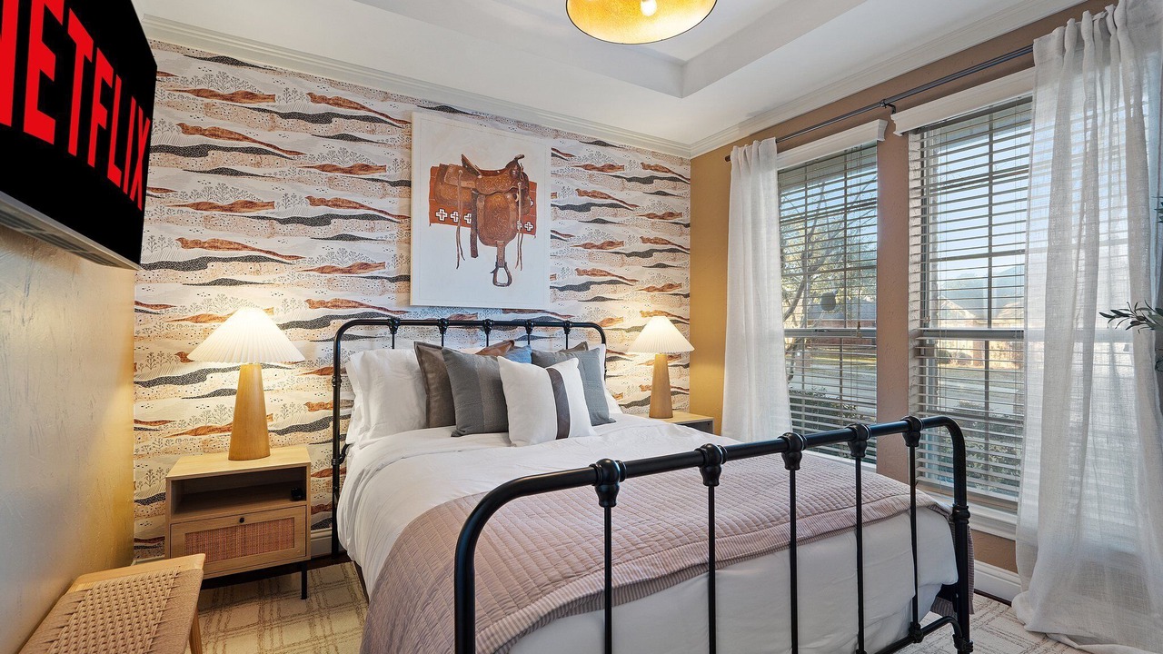 Photo of Bedroom in North Central Carrollton