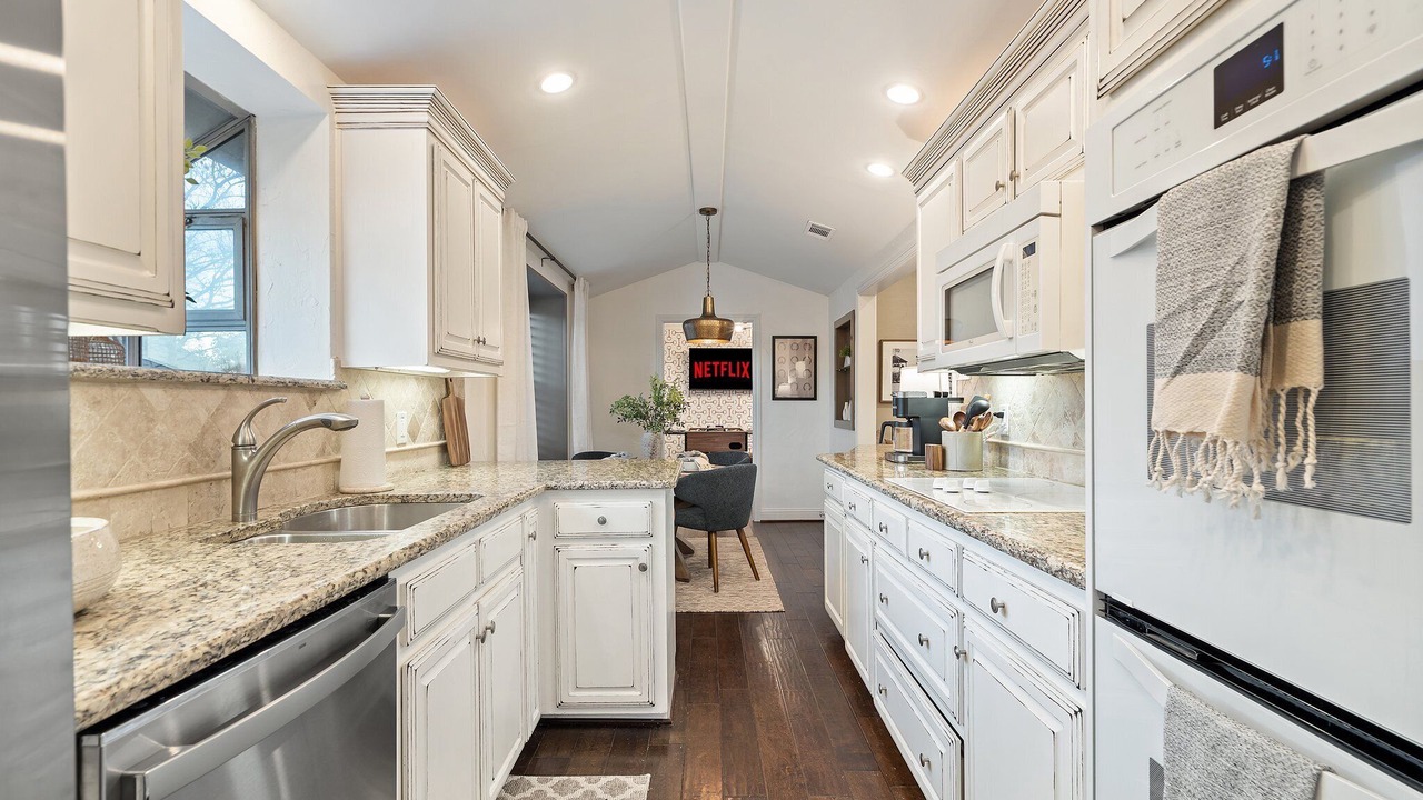 Photo of Kitchen in North Central Carrollton