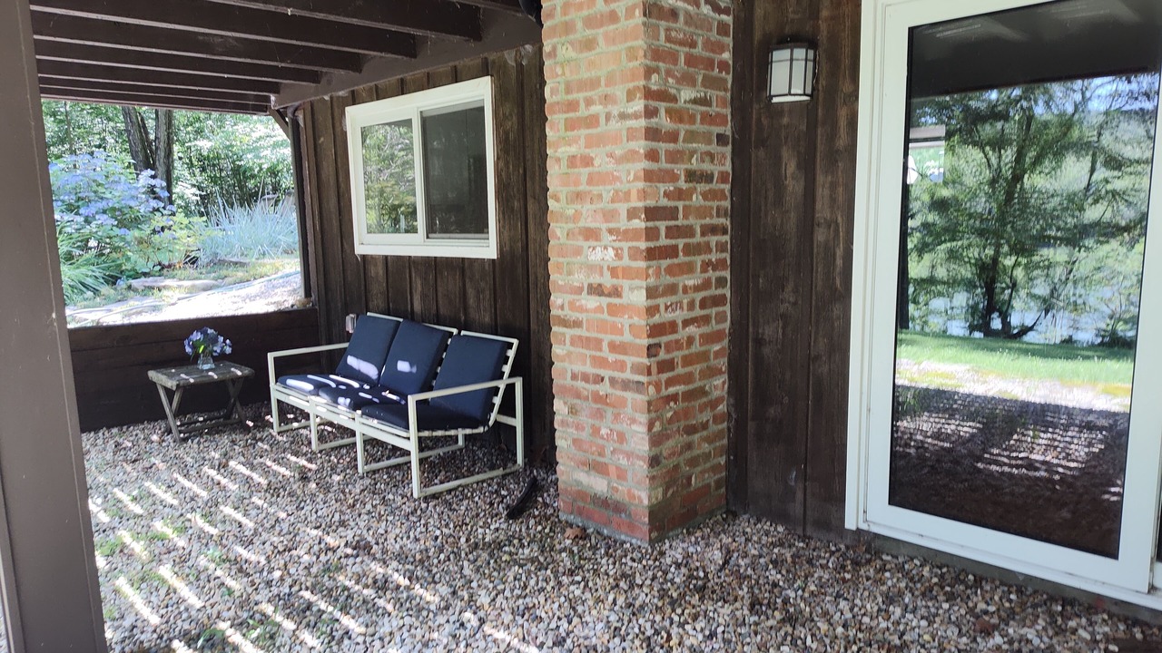 Photo of Patio Balcony in Newtown