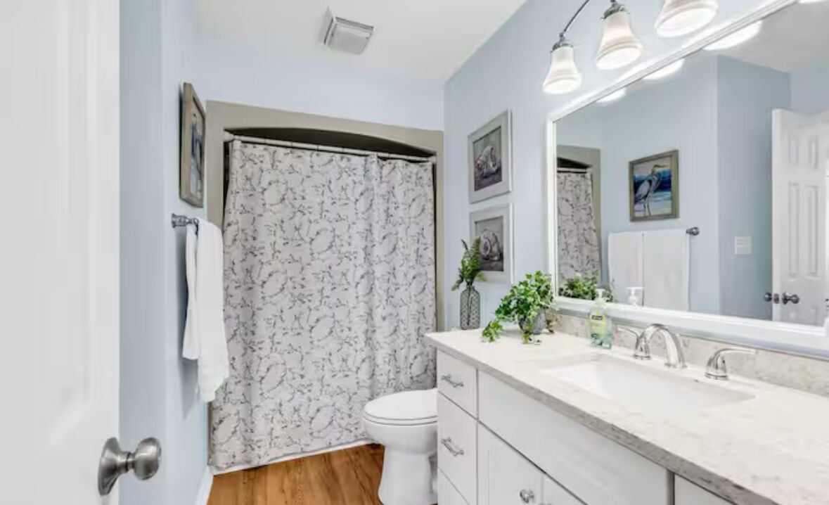 Photo of Bathroom in Sea Trail