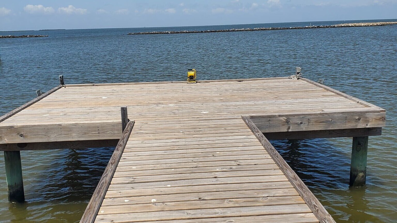 Photo of Others in Grand Isle