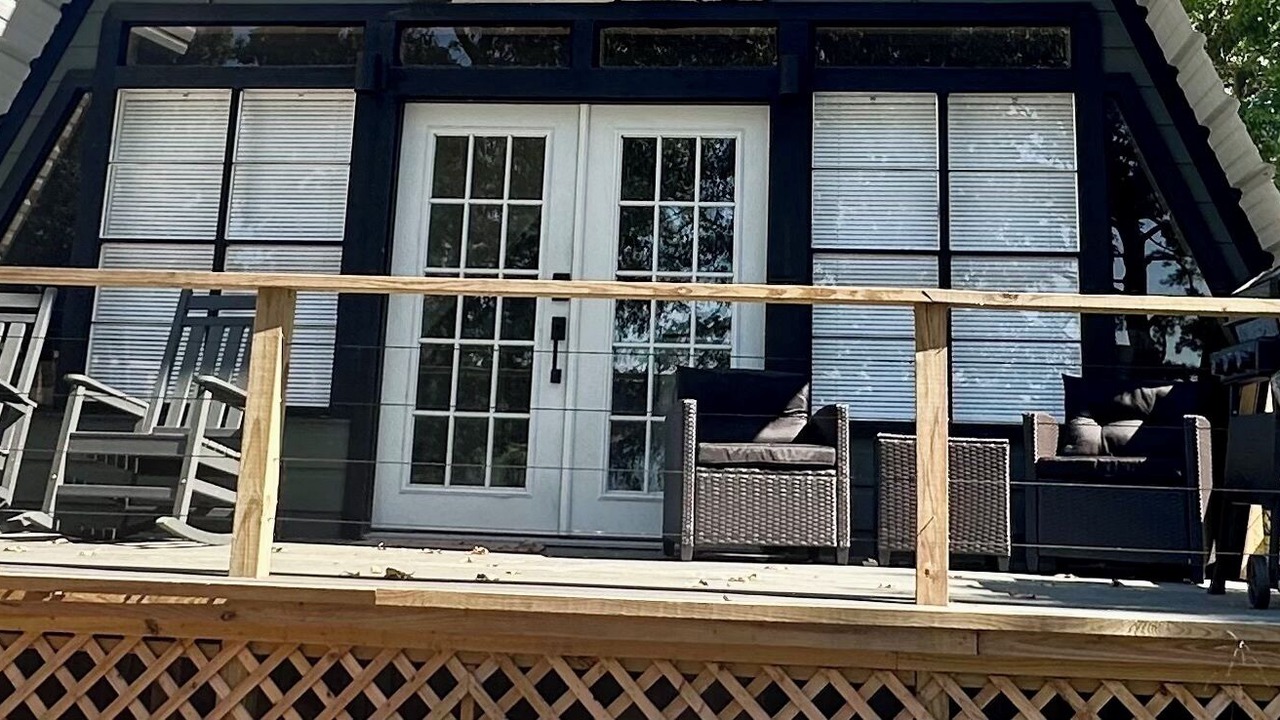 Photo of Patio Balcony in Hawkins
