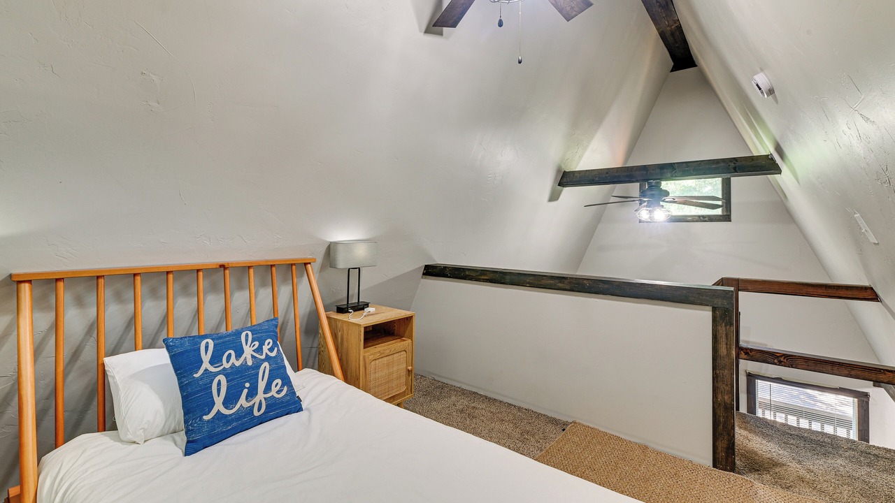 Photo of Bedroom in Gordonville