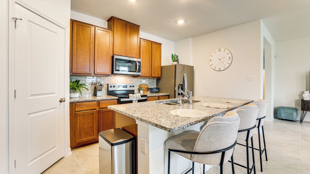 Photo of Kitchen in Elmendorf