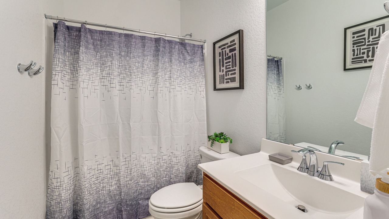 Photo of Bathroom in Elmendorf