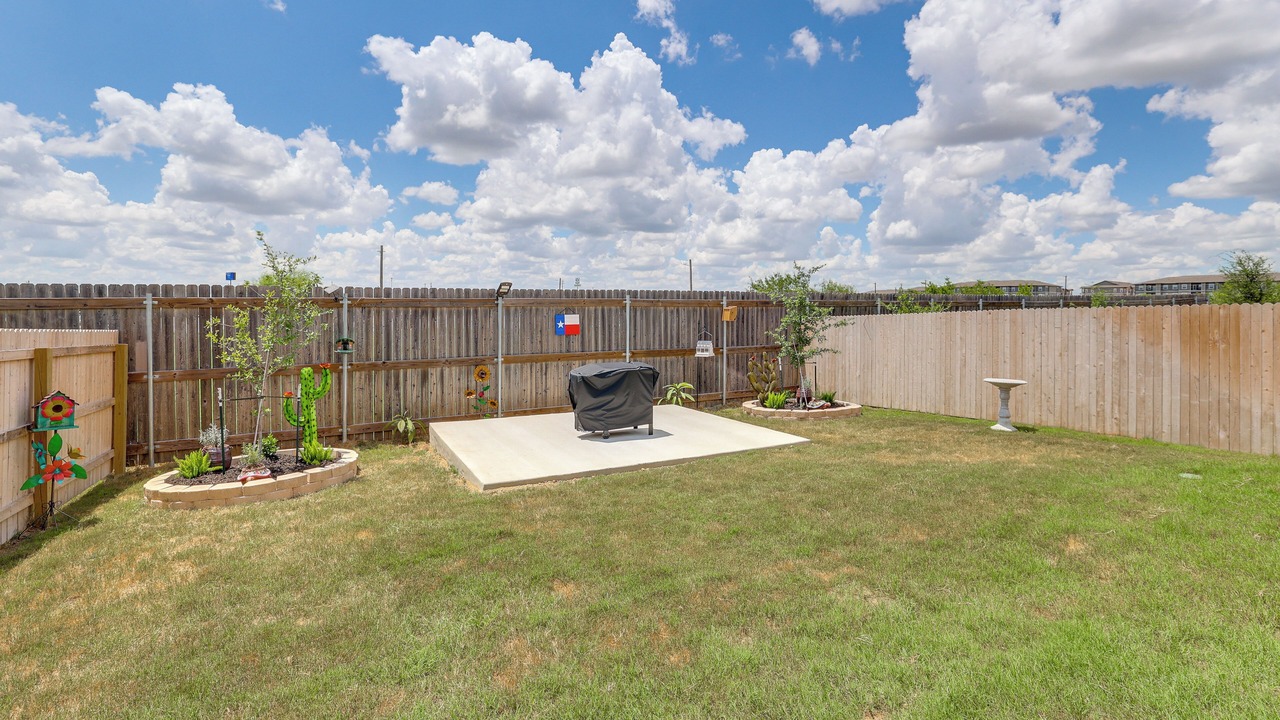Photo of Outdoor in Elmendorf
