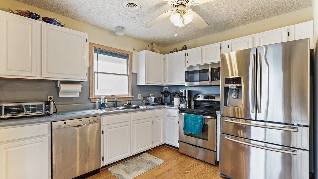Photo of Kitchen in Sea Retreat