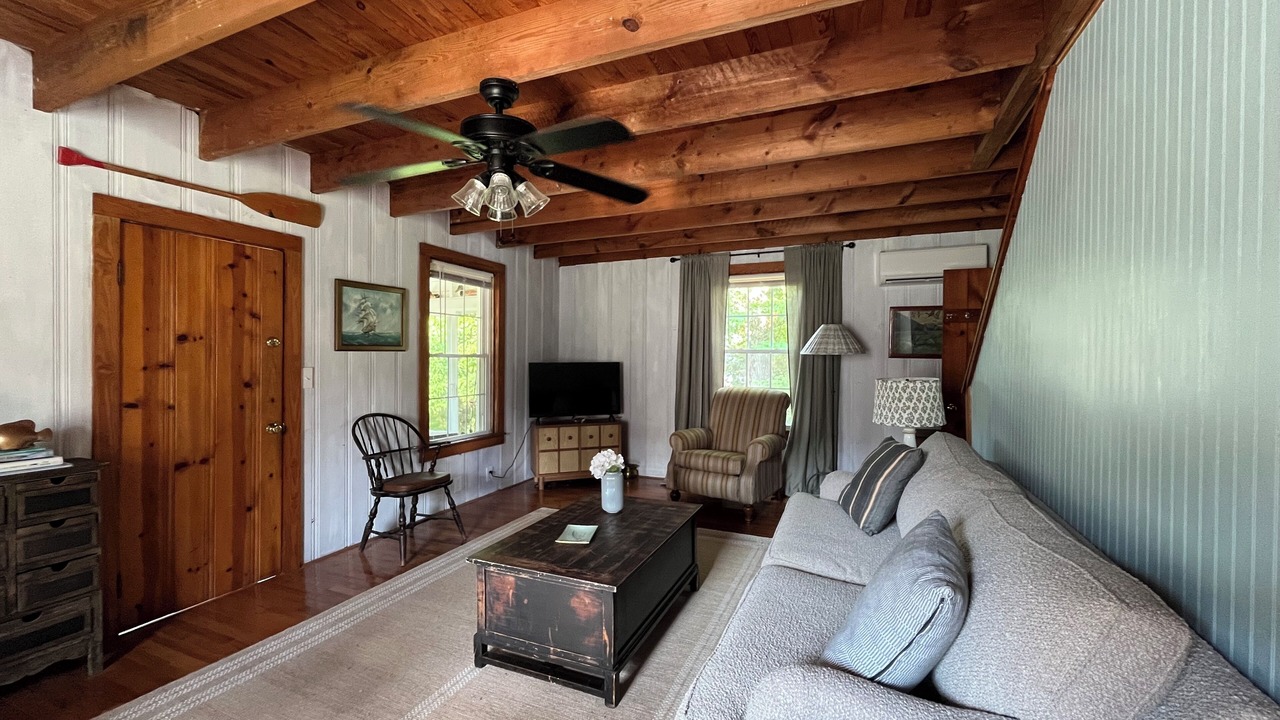 Photo of Livingroom in Mount Holly