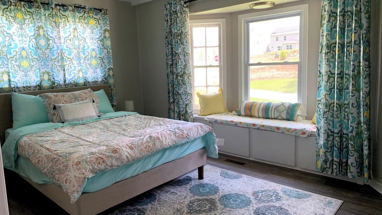 Photo of Bedroom in Newnan