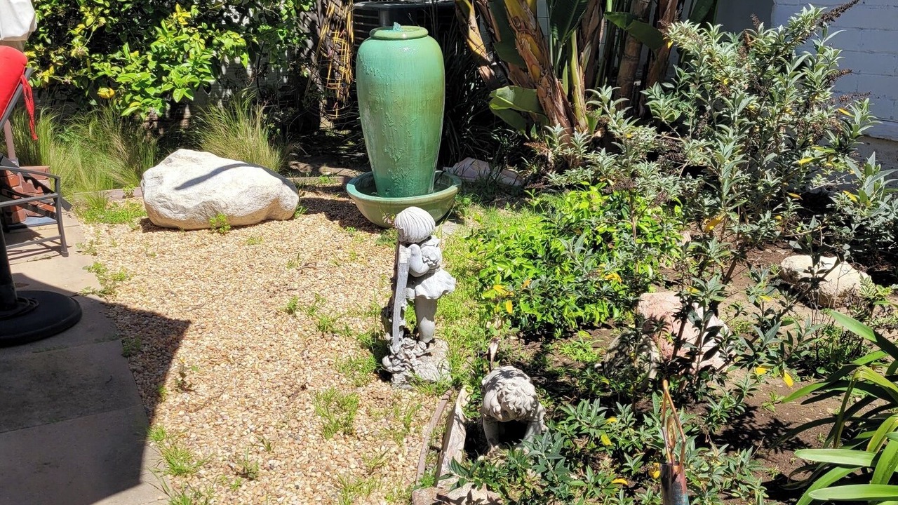 Photo of Outdoor in Fairfax District