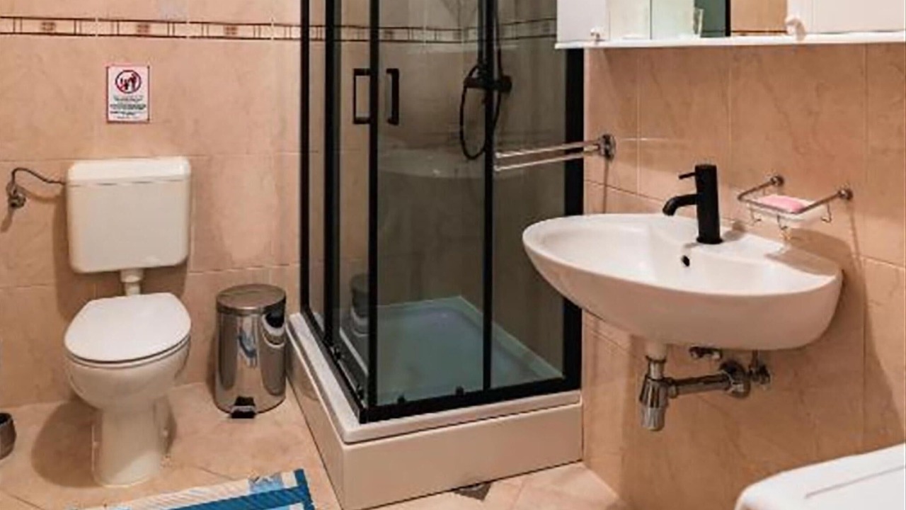 Photo of Bathroom in Rtina