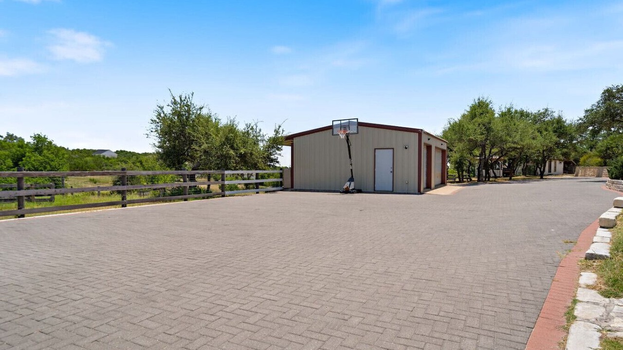 Photo of Outdoor in Dripping Springs